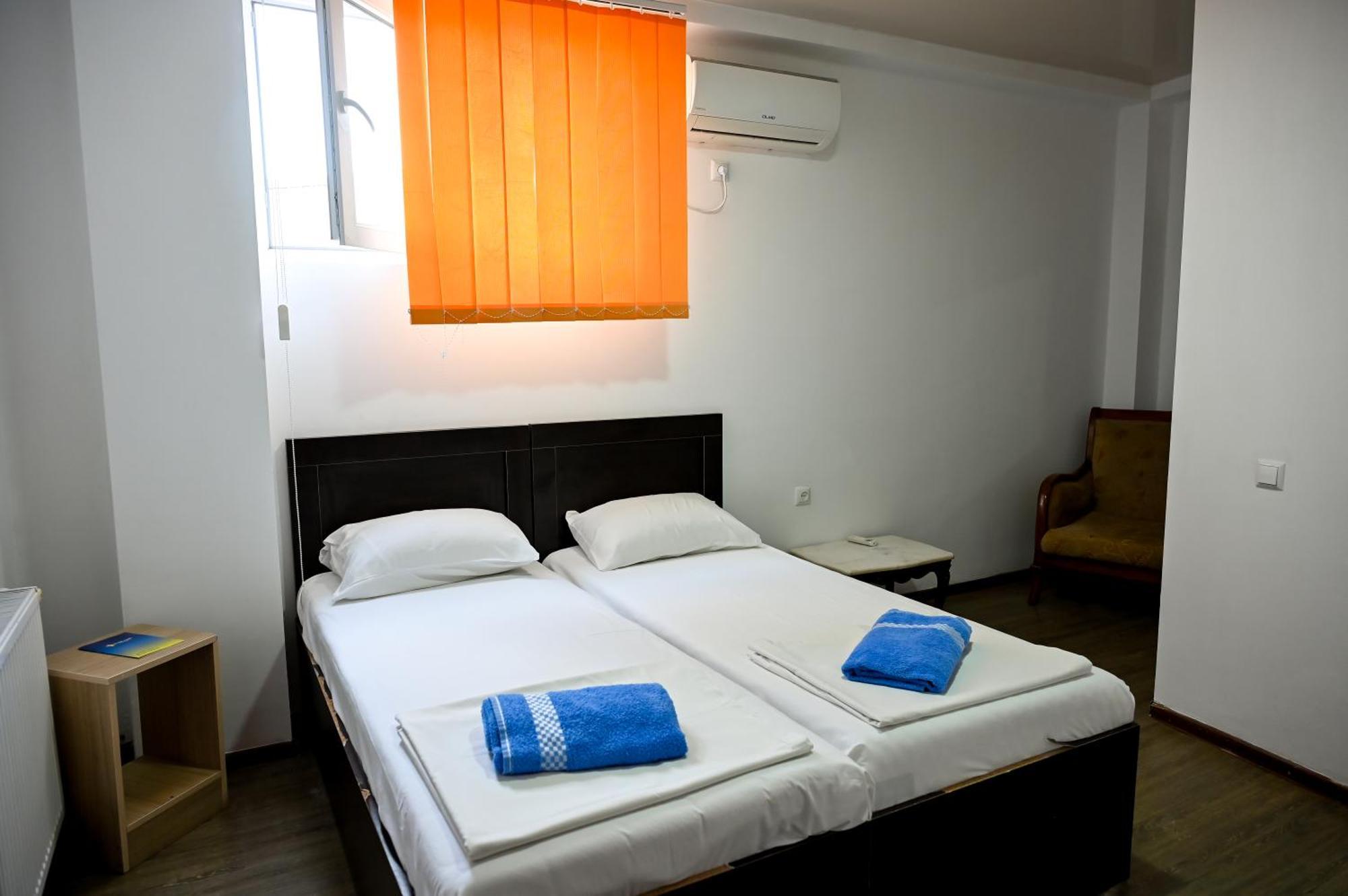 Starhostel Kutaisi Ngoại thất bức ảnh