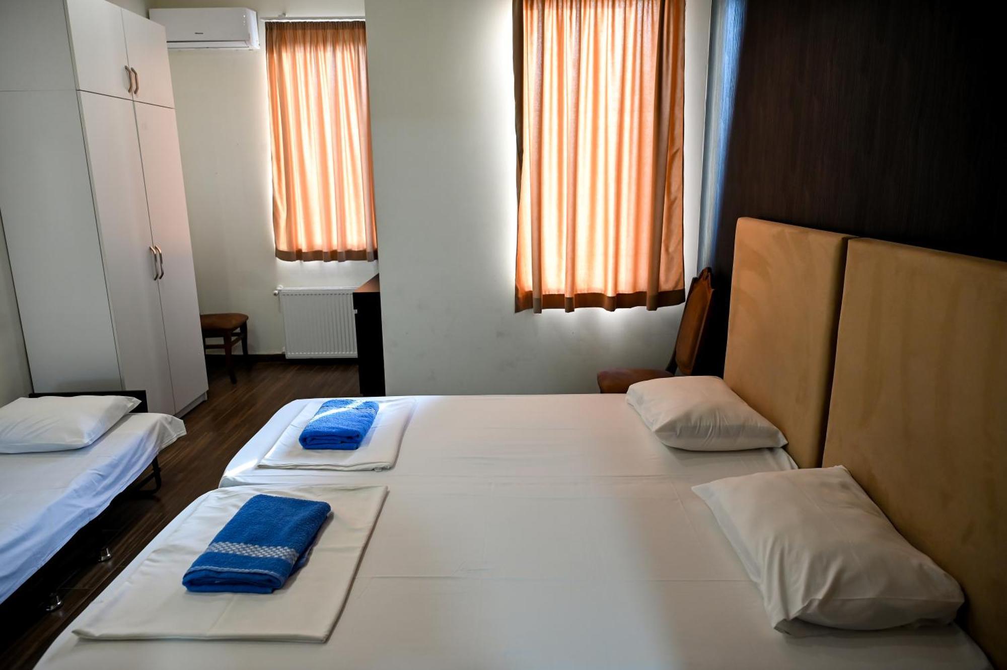 Starhostel Kutaisi Ngoại thất bức ảnh
