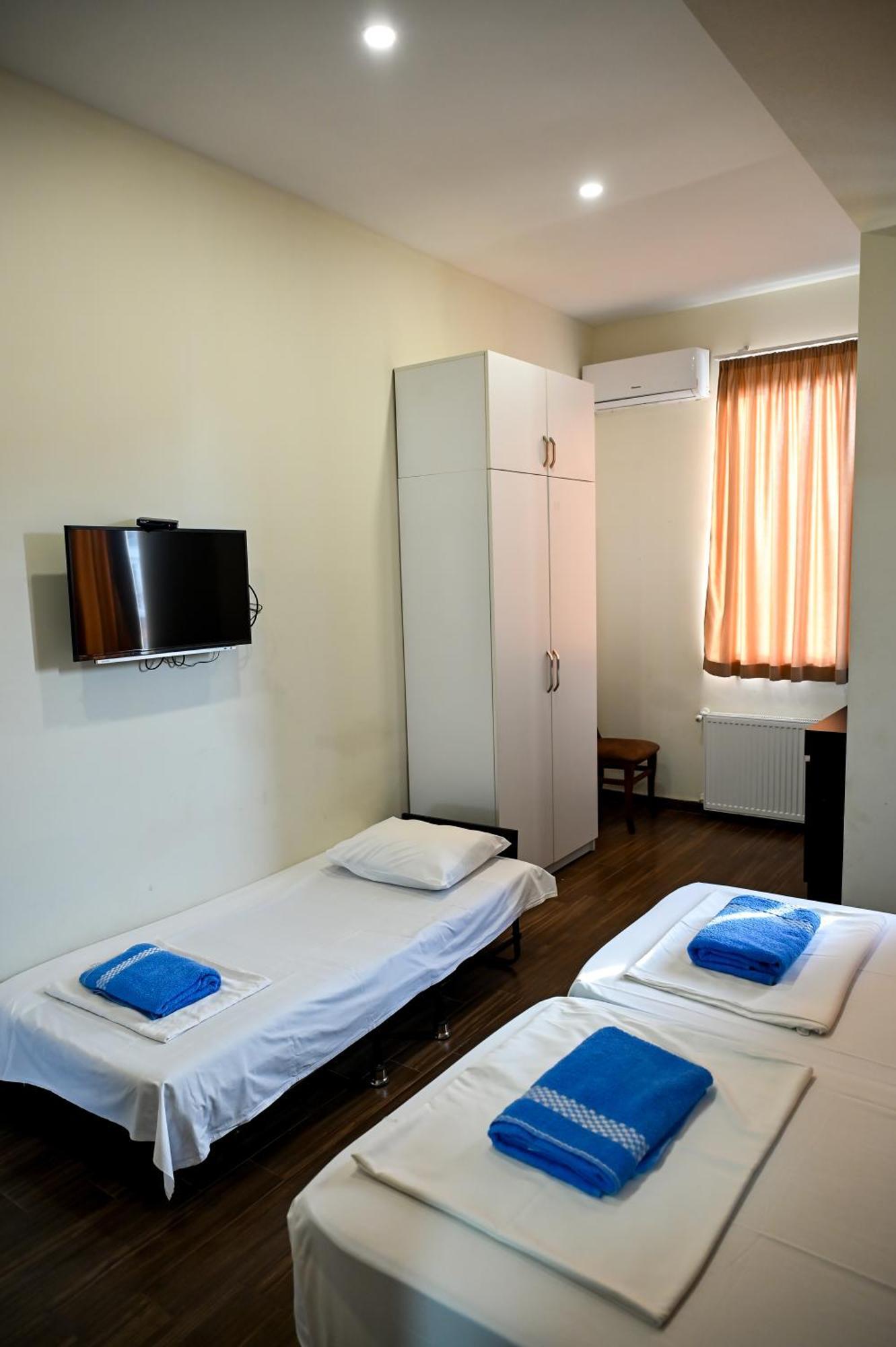 Starhostel Kutaisi Ngoại thất bức ảnh