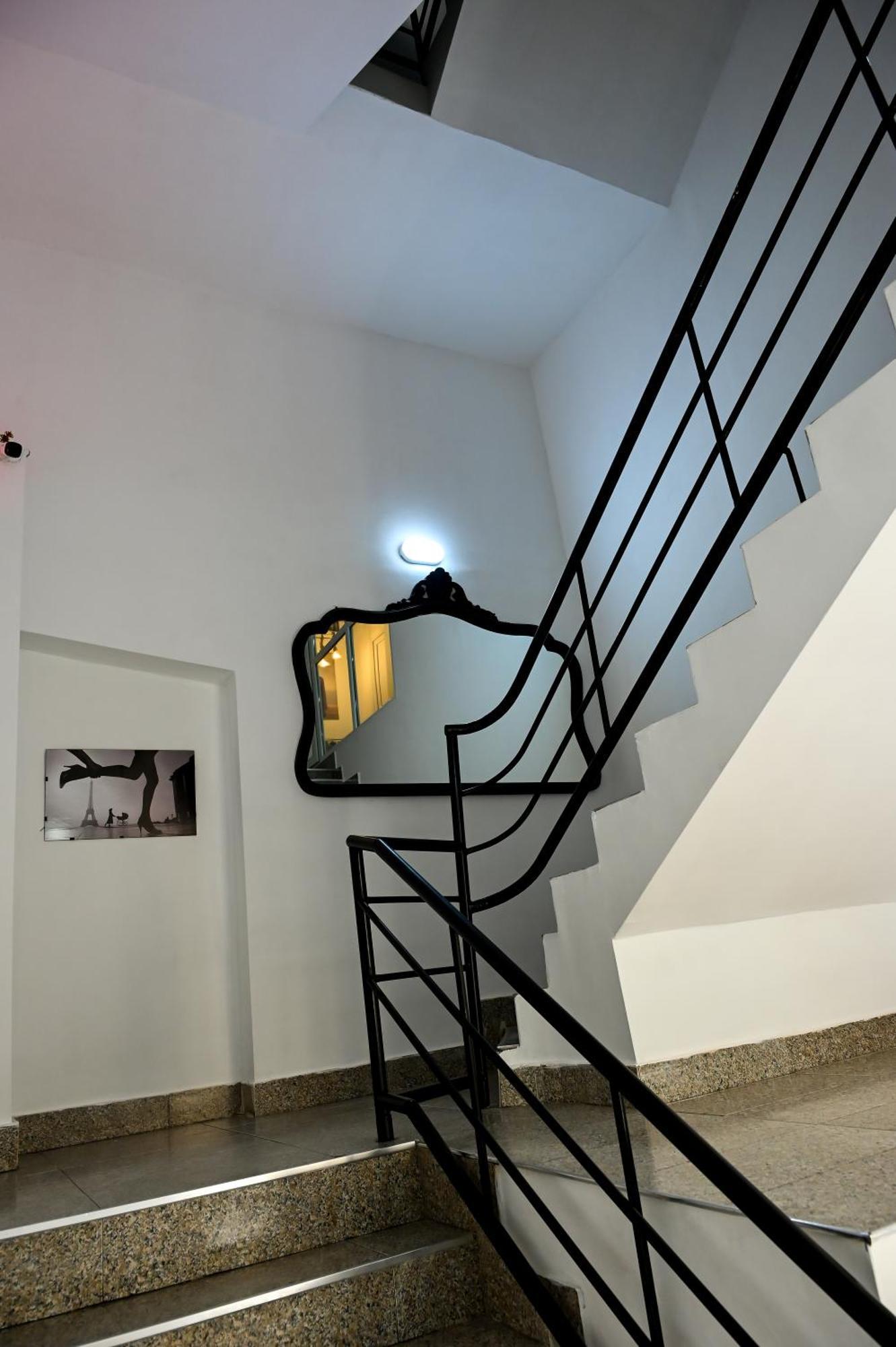 Starhostel Kutaisi Ngoại thất bức ảnh