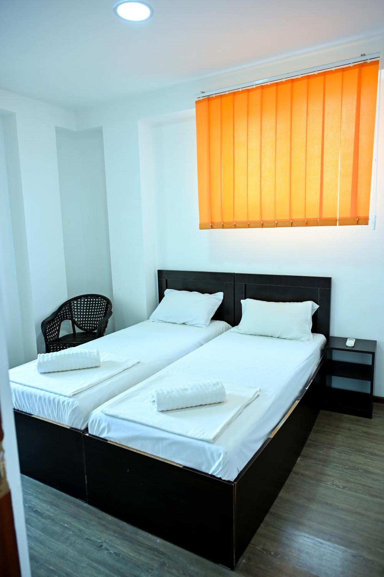 Starhostel Kutaisi Ngoại thất bức ảnh
