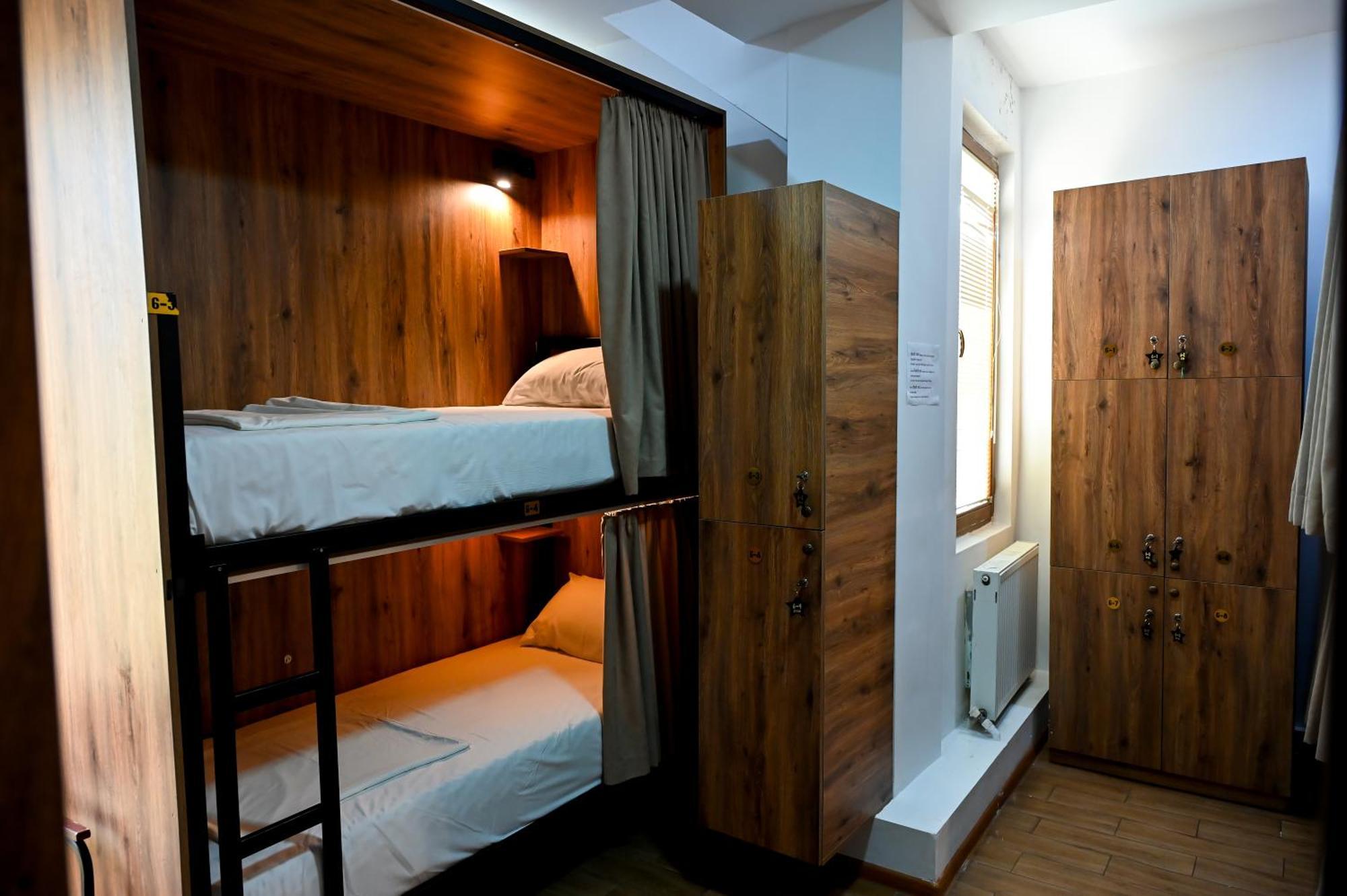 Starhostel Kutaisi Ngoại thất bức ảnh