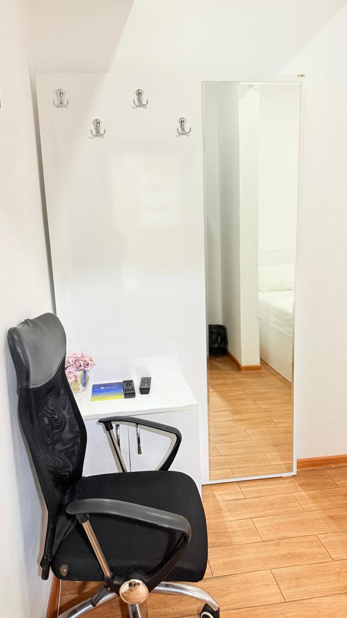 Starhostel Kutaisi Ngoại thất bức ảnh