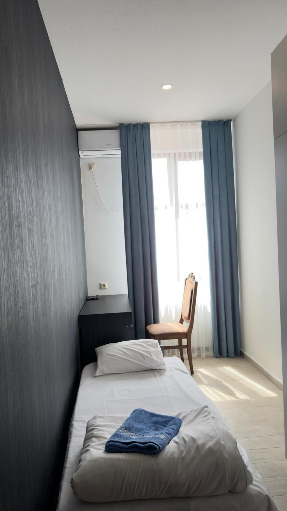 Starhostel Kutaisi Ngoại thất bức ảnh