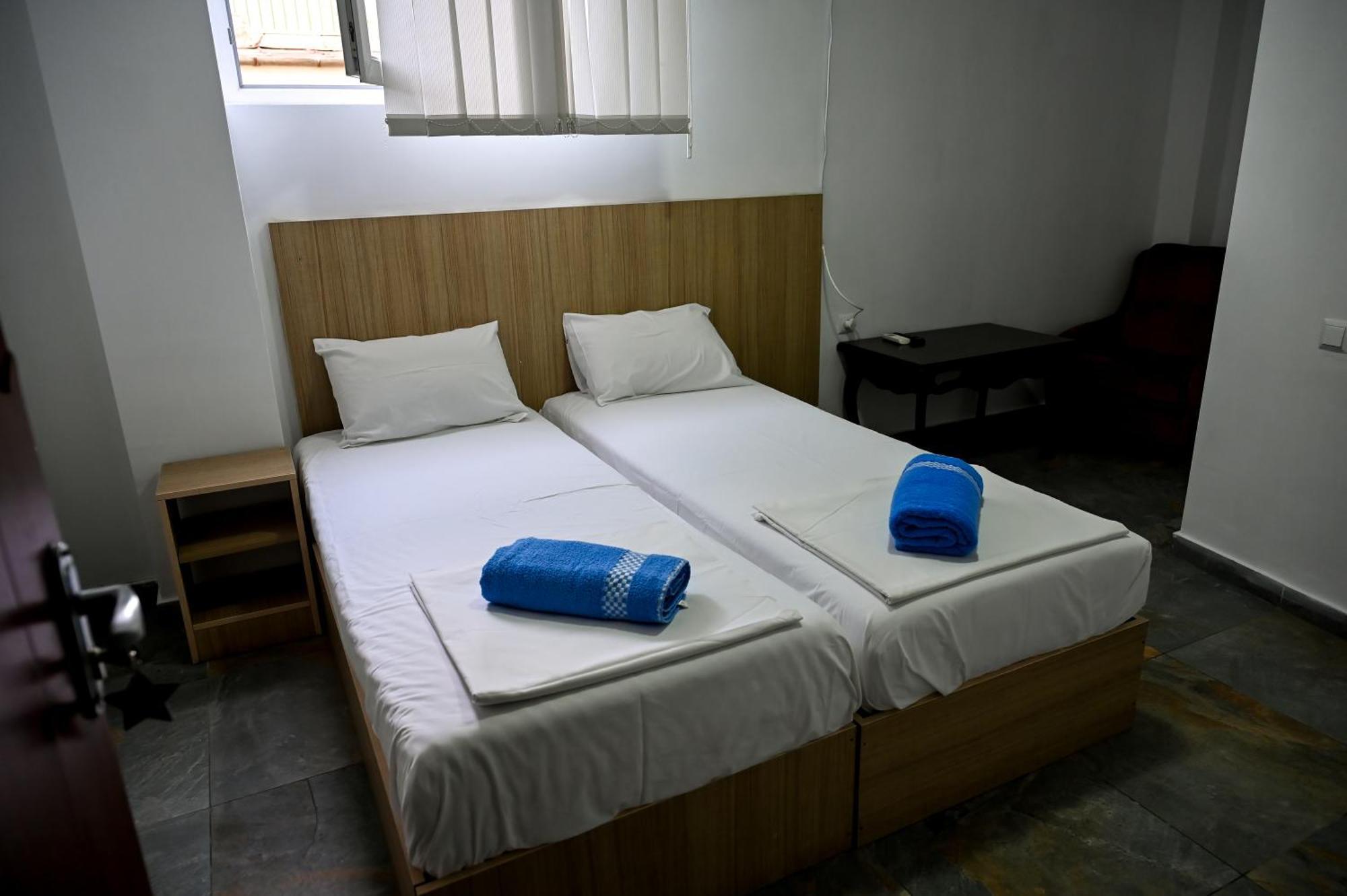 Starhostel Kutaisi Ngoại thất bức ảnh